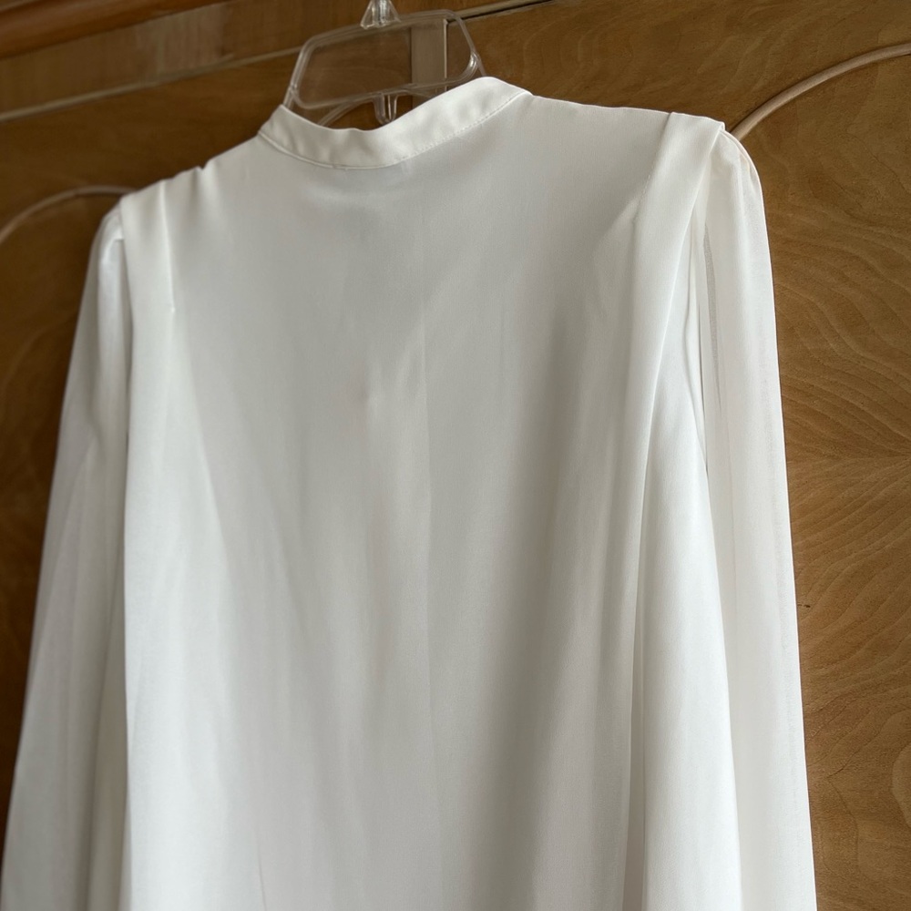 Calvin Klein NEW M white long sleeve blouse - Picture 2 of 10